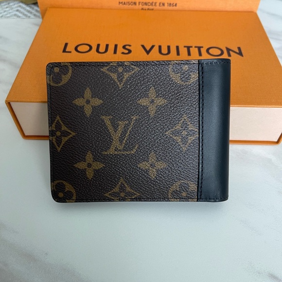Brand New Authentic Louis Vuitton Multiple Wallet - Picture 4 of 11